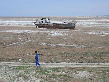     
: Aralship2.jpg
: 605
:	112.2 
ID:	4219