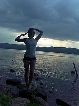     
: IMAGE_181.jpg
: 314
:	195.1 
ID:	9079