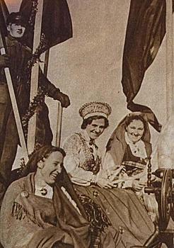 ������� �� ����������� ��� ����������
��������: 43-rabotnitsy-fabriki-rigas-tekstil-na-demonstratsii.preview.jpg
����������: 1408
������:	51.1 ��
ID:	2454