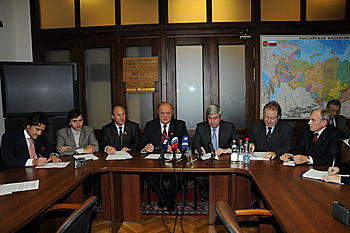     
: 71936.jpg
: 1134
:	206.6 
ID:	2734